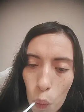 Mayer 09 online show from December 5, 2025, 4:27 pm