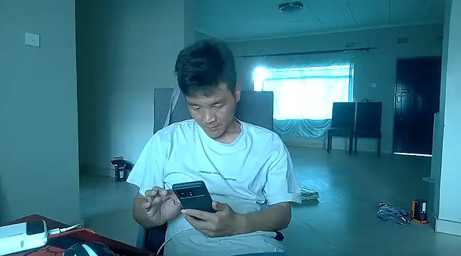 Snapshot of kisstoyousoon2024 chatting on March 17, 2025, 1:29 pm kisstoyousoon2024 online show from March 17, 2025, 1:29 pm