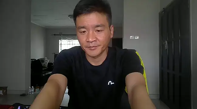 Snapshot of kisstoyousoon2024 chatting on January 2, 2025, 1:51 pm kisstoyousoon2024 online show from January 2, 2025, 1:51 pm