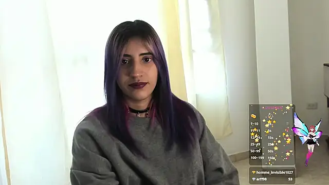 linnie  online show from December 12, 2024, 11:39 am