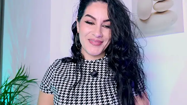 Pamela Rosal online show from April 13, 2026, 12:53 pm