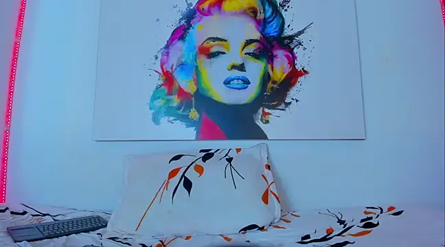 sweetts skailer online show from February 1, 2025, 7:34 pm