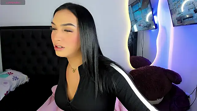 Maryonthemoon online show from March 29, 2026, 3:41 am