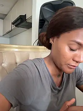 KyaraMiller online show from March 20, 2026, 8:54 pm