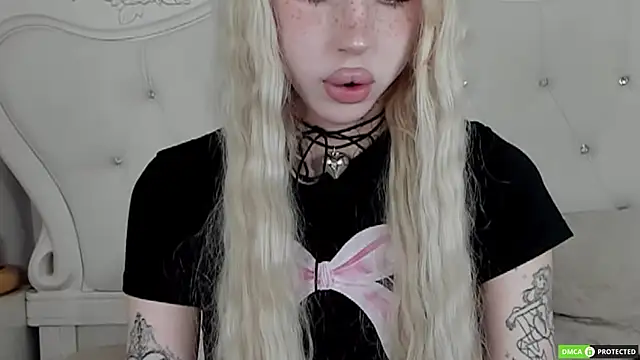 Snapshot of Joy_Barker chatting on September 9, 2025, 3:49 am Joy Barker online show from September 9, 2025, 3:49 am