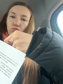 KateRedgar online show from March 10, 2026, 10:19 am