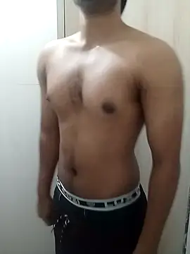 hottboy 39 online show from January 2, 2025, 9:11 am