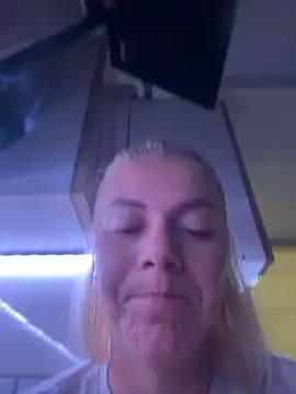 Snapshot of tanyagrey chatting on June 2, 2026, 6:24 am tanyagrey online show from June 2, 2026, 6:24 am