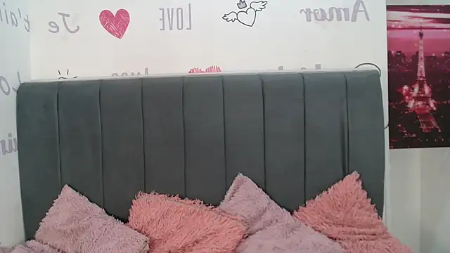 KittyBrookex online show from December 15, 2025, 5:19 pm