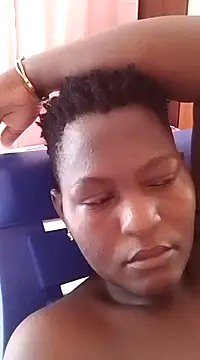 Snapshot of laviedavi chatting on March 5, 2025, 11:49 am laviedavi online show from March 5, 2025, 11:49 am