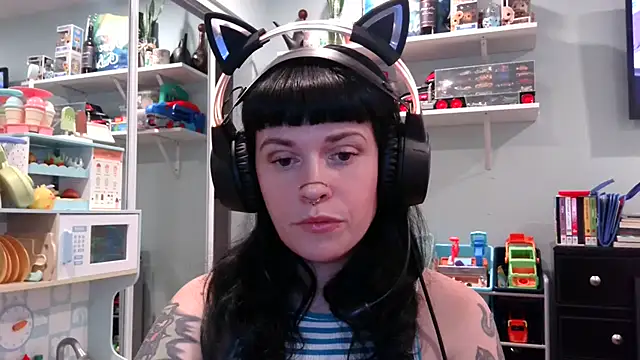 Snapshot of Marcelinegoddess chatting on March 3, 2025, 3:05 am Marcelinegoddess online show from March 3, 2025, 3:05 am