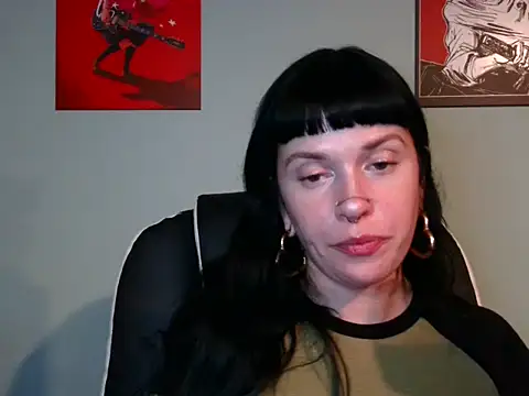 Snapshot of Marcelinegoddess chatting on January 4, 2025, 5:05 am Marcelinegoddess online show from January 4, 2025, 5:05 am