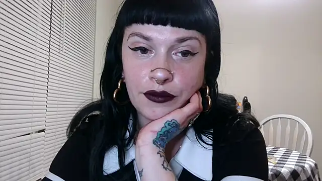 Snapshot of Marcelinegoddess chatting on March 11, 2025, 2:21 am Marcelinegoddess online show from March 11, 2025, 2:21 am
