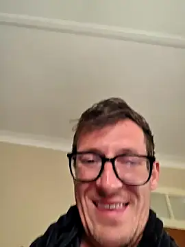 Snapshot of TheSouthernKing chatting on October 12, 2025, 10:38 am TheSouthernKing online show from October 12, 2025, 10:38 am