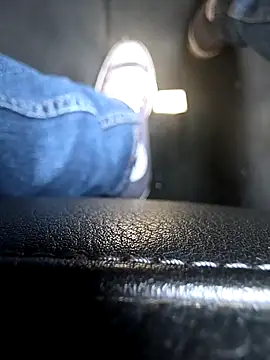 Snapshot of TheSouthernKing chatting on October 8, 2025, 9:33 am TheSouthernKing online show from October 8, 2025, 9:33 am