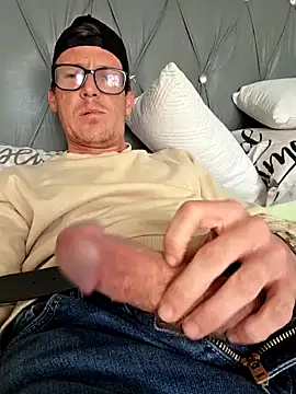 Snapshot of TheSouthernKing chatting on October 7, 2025, 7:09 am TheSouthernKing online show from October 7, 2025, 7:09 am