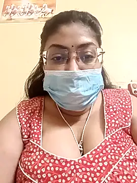 Snapshot of LAVERNIYA_ chatting on January 22, 2025, 9:35 am LAVERNIYA  online show from January 22, 2025, 9:35 am