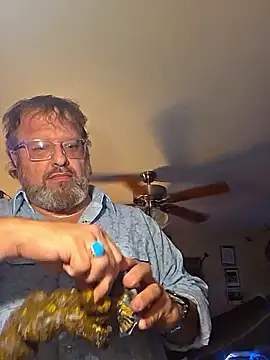 Snapshot of kikdrummer chatting on May 11, 2026, 11:46 pm kikdrummer online show from May 11, 2026, 11:46 pm