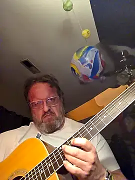 Snapshot of kikdrummer chatting on April 23, 2026, 12:39 am kikdrummer online show from April 23, 2026, 12:39 am