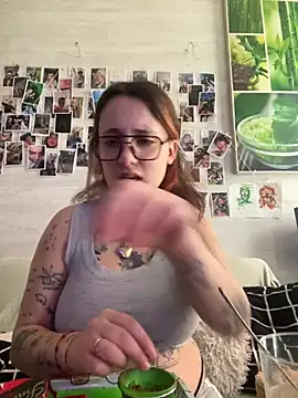 Hawitxui online show from May 10, 2026, 7:34 am
