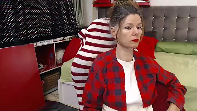 kellyterapy online show from December 18, 2025, 2:49 am