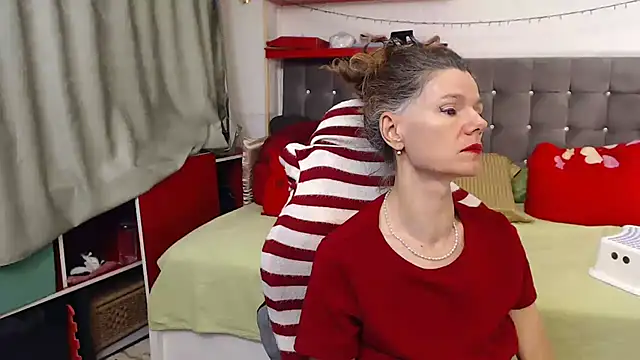 kellyterapy online show from November 29, 2025, 10:43 pm