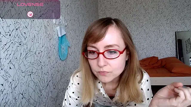 Snapshot of Athena_Richards chatting on June 14, 2026, 9:10 am Athena Richards online show from June 14, 2026, 9:10 am