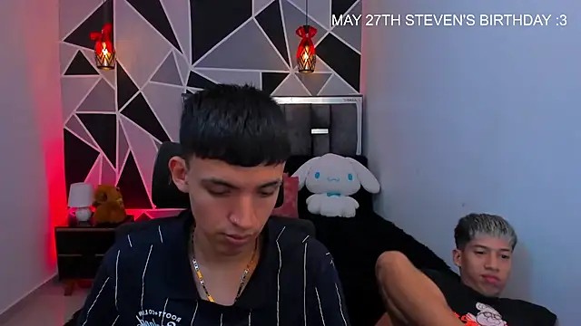 Juan Nd Steven online show from May 19, 2026, 10:28 pm