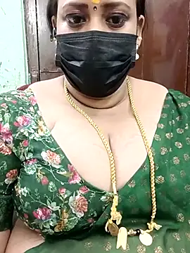 Snapshot of ashikaa_r chatting on March 16, 2025, 1:17 pm ashikaa r online show from March 16, 2025, 1:17 pm