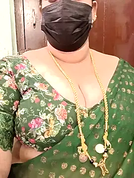 Snapshot of ashikaa_r chatting on March 16, 2025, 9:16 am ashikaa r online show from March 16, 2025, 9:16 am