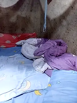 pretty prickle online show from February 20, 2026, 8:27 am