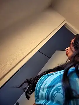 Snapshot of luisa16xxx chatting on January 17, 2026, 7:39 pm luisa16xxx online show from January 17, 2026, 7:39 pm