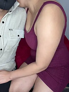 Snapshot of RupaliDixit chatting on February 13, 2026, 5:35 pm RupaliDixit online show from February 13, 2026, 5:35 pm