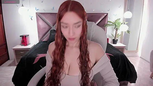  Antonnela  online show from January 14, 2026, 9:18 pm