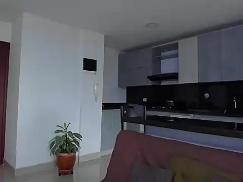 Alexander Martines online show from November 20, 2025, 8:53 pm