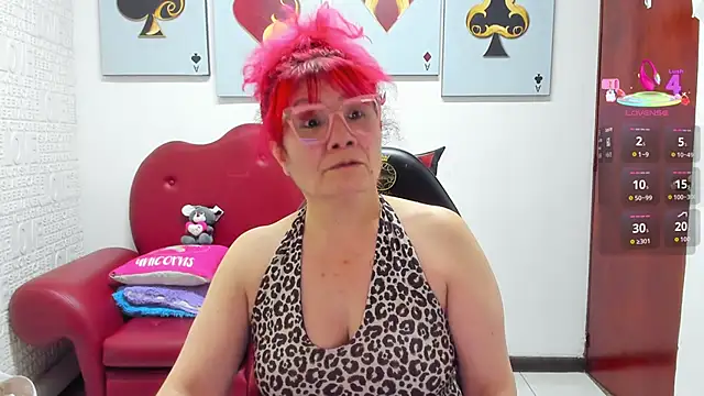 Snapshot of Salomeediaz_ chatting on January 9, 2026, 9:33 pm Salomeediaz online show from January 9, 2026, 9:33 pm