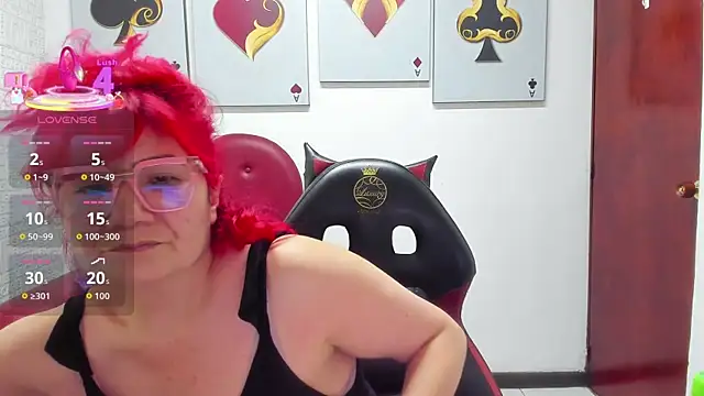 Snapshot of Salomeediaz_ chatting on December 20, 2025, 9:17 pm Salomeediaz online show from December 20, 2025, 9:17 pm