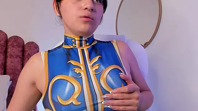 nahiapaws online show from January 30, 2025, 7:04 pm