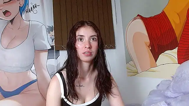Snapshot of mildre303av chatting on February 5, 2025, 10:33 pm mildre303av online show from February 5, 2025, 10:33 pm
