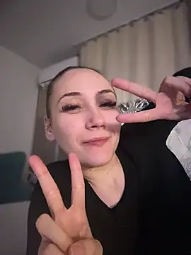 AliceMunro online show from March 18, 2026, 9:15 pm