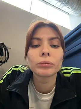 Snapshot of Accole chatting on February 27, 2026, 9:09 am Accole online show from February 27, 2026, 9:09 am