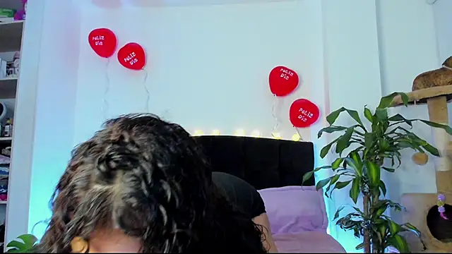 JuliaRose ks online show from February 18, 2026, 12:19 am