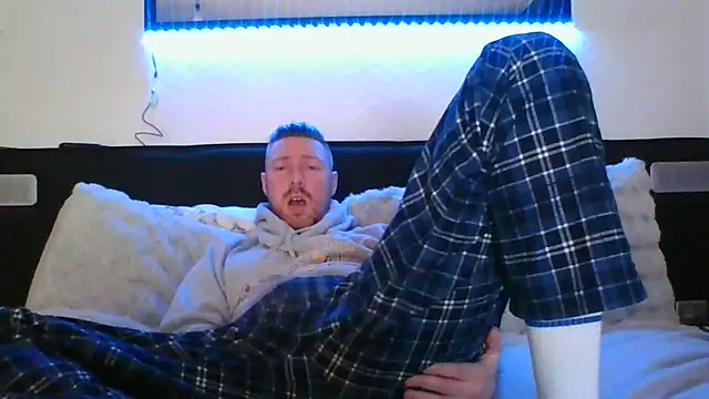 Fit4fun24 online show from March 11, 2026, 10:48 pm