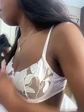 adaraSmiith online show from December 16, 2025, 12:09 pm