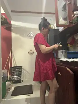 luisa curli online show from May 14, 2026, 10:34 am