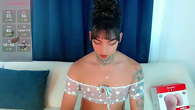 laura sweett120 online show from October 26, 2025, 11:54 am