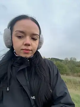 Snapshot of Vanesskaa chatting on October 26, 2025, 2:50 pm Vanesskaa online show from October 26, 2025, 2:50 pm