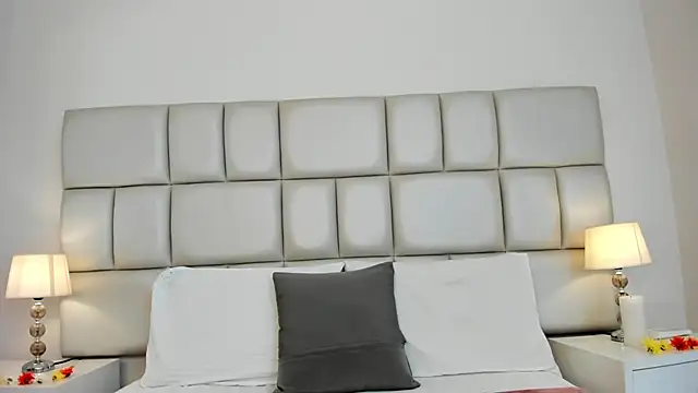 Snapshot of DojaAissha chatting on March 11, 2025, 7:03 pm DojaAissha online show from March 11, 2025, 7:03 pm