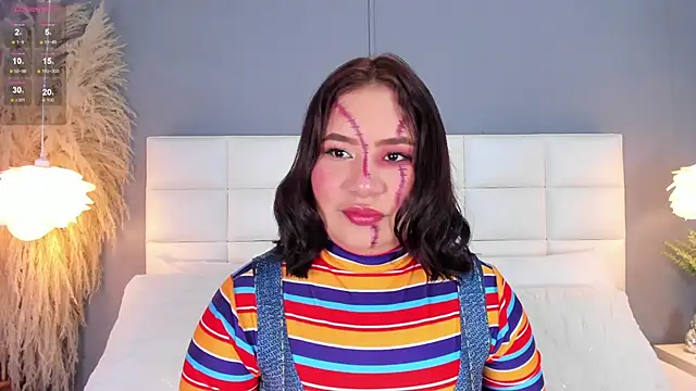 HannaKarson online show from October 31, 2025, 11:40 am