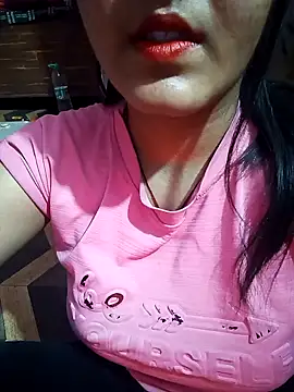 Snapshot of Bittu-rani chatting on January 22, 2025, 1:53 pm Bittu-rani online show from January 22, 2025, 1:53 pm